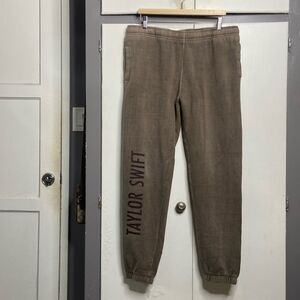 taylor swift women eras tour sweat pants xl brown spell out